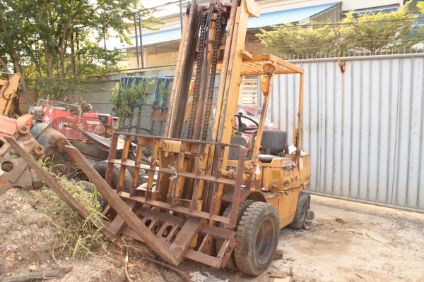 ขายรถยก MITSUBISHI FD25 2.5 ตัน ราคา 195,000 บาท ขายรถยก MITSUBISHI FD25 2.5 ตัน ราคา 195,000 บาท