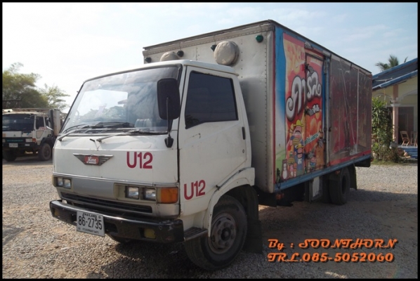 ขายด่วน รถบรรทุก 6 ล้อ HINO  117 แรง  รถห้างแท้ ตู้แห้งช่วงยาว 5.5M รถสภาพสวย พร้อมใช้ ราคาสุดคุ้ม