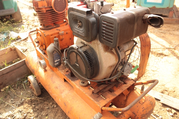 ขายปั้มลม MEIJI: NME 235Aเครื่อง yanmar ดีเซล 6แรง ราคา 45,000 บาท