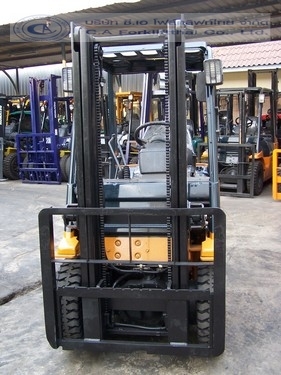 ขายรถ โฟล์คลิฟท์ TOYOTA รุ่น 7-FG15