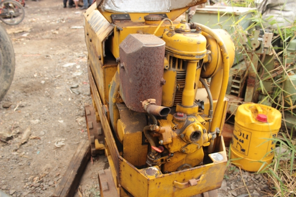 ขายรถบดดินล้อปุ่มเดินตาม SAKAI RAMMAX RW 720-F ราคา 98,000 บาท