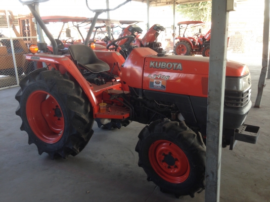 คูโบต้า L3408 แม็กซ์ ขายสดเท่านั้น พร้อมใบมีใหม่ อุปกรณ์ 2 ชิ้น