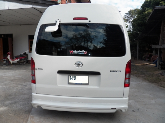 ขายรถตู้commuter2.5D4Dปี2011แต่งVIP   ราคา 1030000 บาท