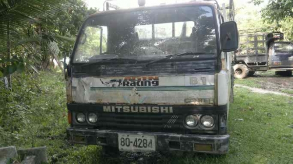 6ล้อกะบะรั้ว CANTER 100 แรง FE444E รถใช้งานอยู่...เล่มทะเบียนพร้อม. 6ล้อกะบะรั้ว CANTER 100 แรง FE444E รถใช้งานอยู่...เล่มทะเบียนพร้อม.