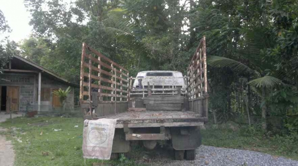 6ล้อกะบะรั้ว CANTER 100 แรง FE444E รถใช้งานอยู่...เล่มทะเบียนพร้อม. 6ล้อกะบะรั้ว CANTER 100 แรง FE444E รถใช้งานอยู่...เล่มทะเบียนพร้อม.