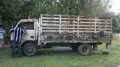 6ล้อกะบะรั้ว CANTER 100 แรง FE444E  รถใช้งานอยู่...เล่มทะเบียนพร้อม.