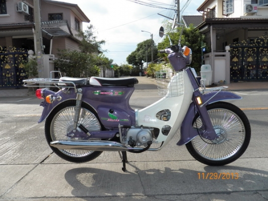 ขาย C70 jx110 C70สต๊ารท์มือ C90ถังแยกโครงแท้ๆ ทั้งเครื่องเดิม เครื่องดรีม รวมๆ 11 คัน.ติดต่อ 081-412-7470