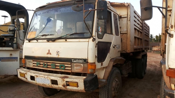 **990,000 บ.ต่อรอง**ขาย10ล้อ2เพลาดั๊ม"ไอ้หลงโบ" MITSU FN527M-TF5798 ปี 40 เครื่อง6D16-TF5798 Turbo 220HP เครื่องเดิมเกียร์เดิม 10สปีด เครื่องดีแรง ช่วงล่างคัสซีสวยเดิม ไม่ปะไม่ดาม เบรคใหญ่ เพลาบุ๋ม กระบะดั๊มเหล็กKAC สภาพดี พื้นดีข้างดี หัวบางเ **990,000 บ.ต่อรอง**ขาย10ล้อ2เพลาดั๊ม"ไอ้หลงโบ" MITSU FN527M-TF5798 ปี 40 เครื่อง6D16-TF5798 Turbo 220HP เครื่องเดิมเกียร์เดิม 10สปีด เครื่องดีแรง ช่วงล่างคัสซีสวยเดิม ไม่ปะไม่ดาม เบรคใหญ่ เพลาบุ๋ม กระบะดั๊มเหล็กKAC สภาพดี พื้นดีข้างดี หัวบางเ