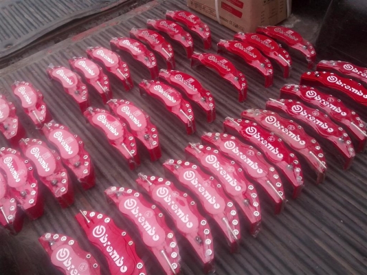 ขาย ครอบปั๊มดิสเบรค BREMBO  เเต่งซิ่งครับ 14 คุ่ จัดส่งฟรี ทั่วโลก ขายคู่ละ 250 บาท