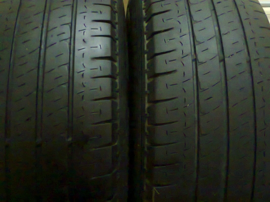 AGILIS 215-70-15 ปี11 1ชุด-3500