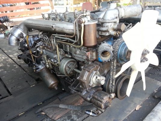 มาแล้วครับเครื่อง อีซูซุ 6BD1-165   แรงม้า สภาพสวยครับ