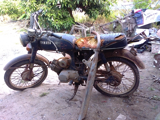 มี2 คัน YL2 และYG5 เข้ามาดูก่อนนะ คันละ 4900