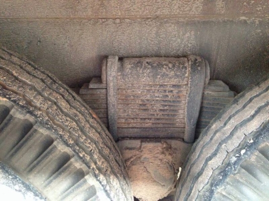 รถอีซูซุ 10 ล้อ เปลื่ยนเครื่อง 200 แรงม้า. สนใจติดต่อ 081 - 6079515 รถอีซูซุ 10 ล้อ เปลื่ยนเครื่อง 200 แรงม้า. สนใจติดต่อ 081 - 6079515