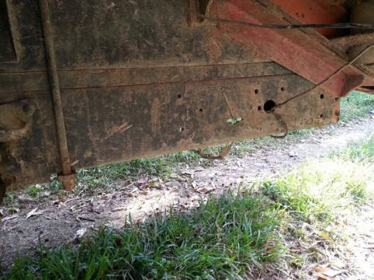 รถโตโยต้า 6 ล้อ ติดเครน 5 ตัน. ท้ายลาด 130 แรงม้า. สนใจติดต่อ 081 - 6079515