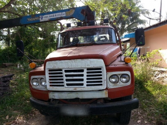 รถโตโยต้า 6 ล้อ ติดเครน 5 ตัน. ท้ายลาด 130 แรงม้า. สนใจติดต่อ 081 - 6079515