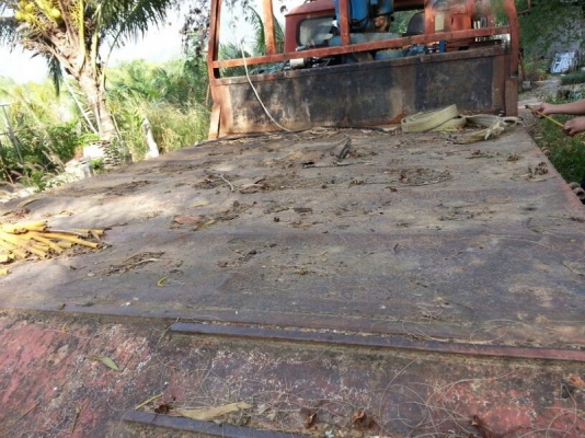 รถโตโยต้า 6 ล้อ ติดเครน 5 ตัน. ท้ายลาด 130 แรงม้า. สนใจติดต่อ 081 - 6079515