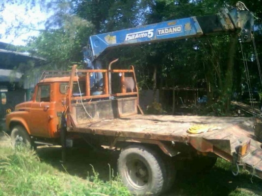 รถโตโยต้า 6 ล้อ ติดเครน 5 ตัน. ท้ายลาด 130 แรงม้า. สนใจติดต่อ 081 - 6079515