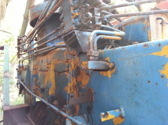 รถโตโยต้า 6 ล้อ ติดเครน 5 ตัน. ท้ายลาด 130 แรงม้า. สนใจติดต่อ 081 - 6079515