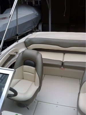 ขายเรือ 2004 SeaRay 19' รุ่น 185 Sport เครื่อง 4.3L