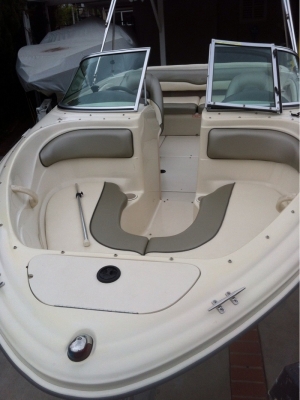 ขายเรือ 2004 SeaRay 19' รุ่น 185 Sport เครื่อง 4.3L