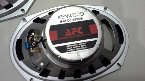 ลำโพง Kenwood 6x9" มือสองญี่ปุ่นเสียงดีมาก เบสแน่น ลำโพง Kenwood 6x9" มือสองญี่ปุ่นเสียงดีมาก เบสแน่น