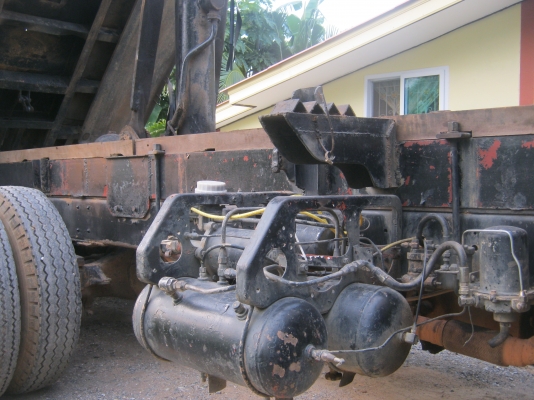 ขายสิบล้อดั้มดินฮีโน่195HO7D 2เพลา เจ้าของขายเองต่อรองได้