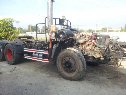 ขายหัวลาก HINO 221