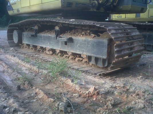 ขายรถแบ็คโฮ kobelco sk 200-3 ขายรถแบ็คโฮ kobelco sk 200-3