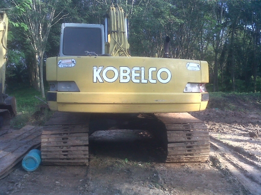 ขายรถแบ็คโฮ kobelco sk 200-3 ขายรถแบ็คโฮ kobelco sk 200-3