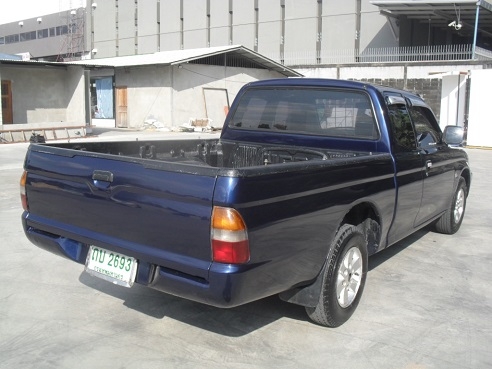 สตาด้า2.5 รถพร้อมใช้ ไม่ต้องใช้เงินออกรถ.