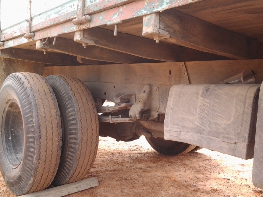 ISUZU NKR 110 ฝาดำ ห้างแท้ เกียร์สั้น