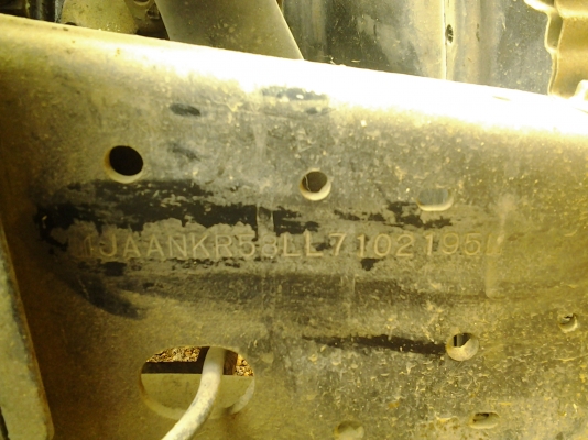 ISUZU NKR 110 ฝาดำ ห้างแท้ เกียร์สั้น