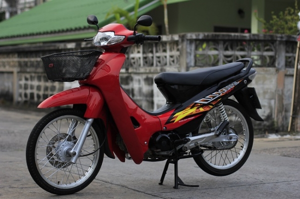 Wave 100 ปี 48 แดง-ดำ เดิมๆ