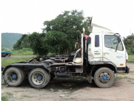 ขายหัวลากมิตรซูบิชิฟูโซ่ สีขาว