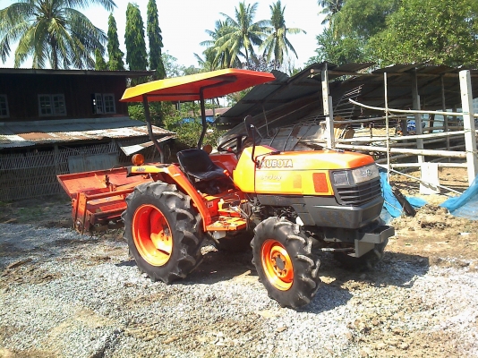 ขาย 3408   ใช้งานได้เลย ถูก และดี ผม มีคันเดียว นะครับ