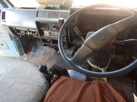 ขายรถอีซูซุNKR6ล้อดูดส้วมช่วงยาว สภาพสวยพร้อมใช้งานคับ