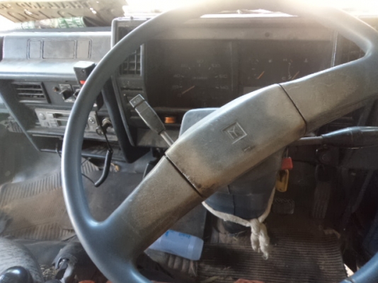 ขายรถอีซูซุNKR6ล้อดูดส้วมช่วงยาว สภาพสวยพร้อมใช้งานคับ