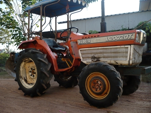 ขายรถไถ KUBOTA L2002 ระบบ 4 WD พร้อมผาน 5