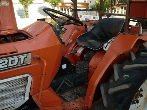 ขายรถไถ KUBOTA L2002 ระบบ 4 WD พร้อมผาน 5