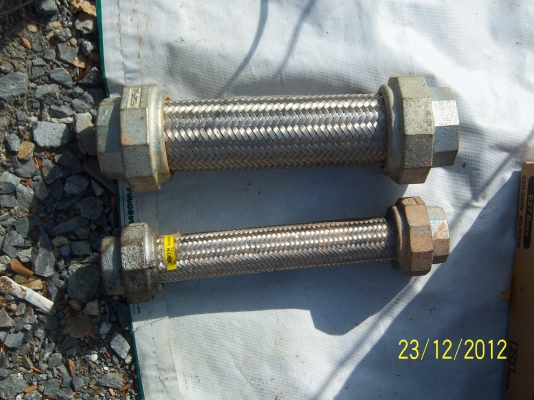 ข้อต่อท่อไอเสีย