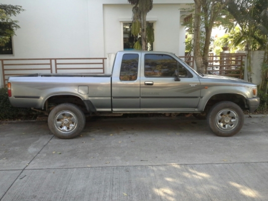 toyota hilux ln111