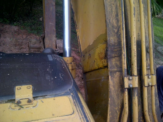 ขายCAT320C AMC3xxx 9xxxชั่วโมงสนใจโทร0819701072