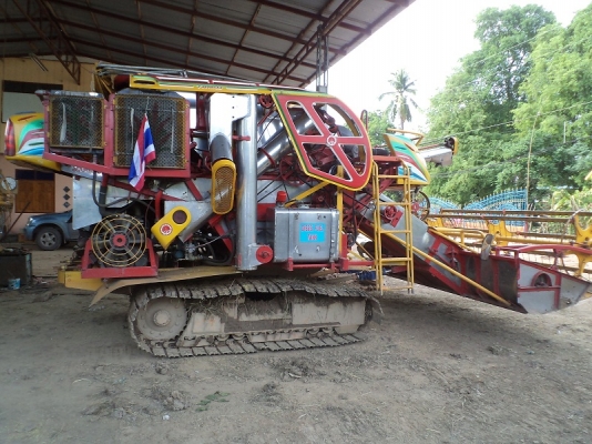 ขายรถเกี่ยวข้าว เกษตรพัฒนา ปี 52 ไฟวีโก้ หน้ากว้าง 3.30 เมตร