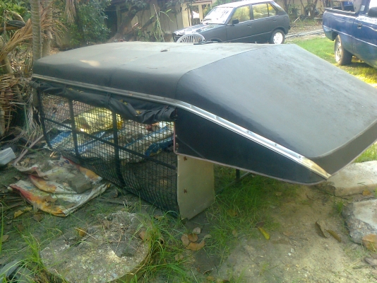 ขายหลังคามาสด้าน้อยครับ และกันชนหลัง