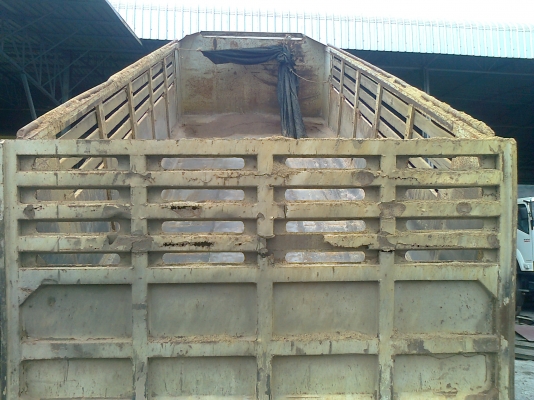 ISUZU ร๊อกเล็ก 175 แรงม้า เดิมๆ 10 ล้อ 2 เพลา ดัมพ์