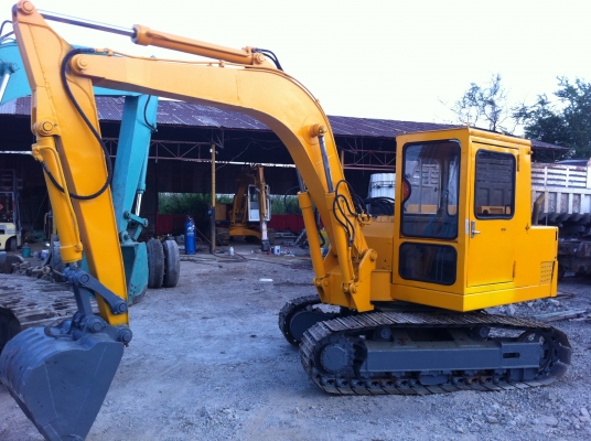 ขายแบ็คโฮ PC-60 ยี่ฮ้อ IHI สภาพเก่านอก  เครื่องเดิม ปั๊มเดิม ใช้เครื่อง ISUZU ซ่อมง่าย อะไหล่ถูก ประหยัดน้ำมัน ตัวเดิน HY-DASH เครื่องปั๊มแห้ง ไม่มีรั่วซึม ช่วงล่างสวย ตัวเดินแรง เดินบิดได้สบาย เดินนิ่มมาก เครื่องดีมาก เสียงนิ่มไม่มีควัน ได้ขับแล้วจะชอบ ป