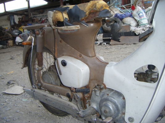 honda c100