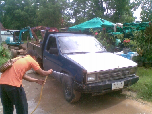 ต้องการขายรถกระบะดั้มครับ ต้องการขายรถกระบะดั้มครับ