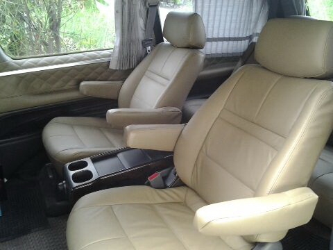 ขายด่วน Toyota estima lucida1994 เครื่อง 2500 turbo สภาพสวย Tel.088-4501277