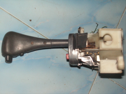 คันเกียร์ออโต้(พี่สุเทพอยู่ลำปางรับไปดูแลต่อแล้วครับ) คันเกียร์ออโต้(พี่สุเทพอยู่ลำปางรับไปดูแลต่อแล้วครับ)